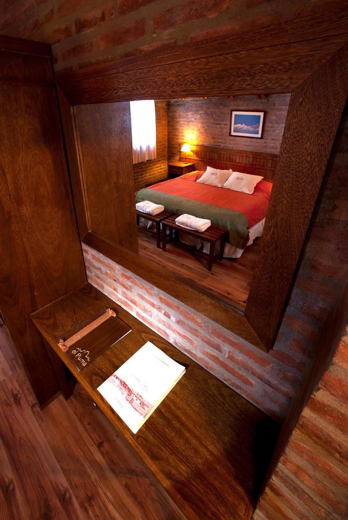 Hosteria El Puma El Chaltén Zewnętrze zdjęcie